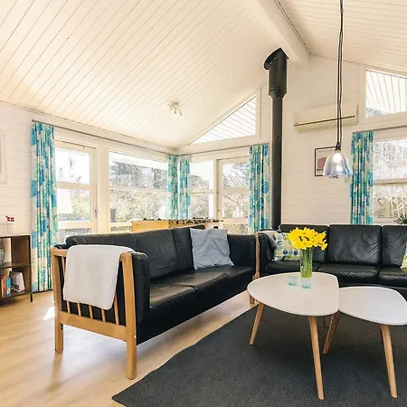 Feriehus 4 Star In Vaeggerlose *
